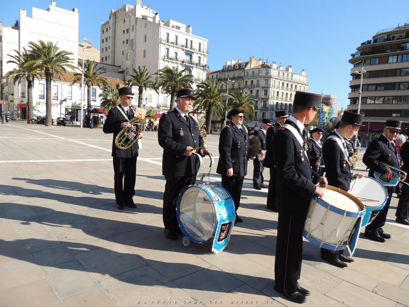 2018 03 29 TOULON HOMMAGE AU LIEUTENANT COLONEL ARNAUD BERTRAME (10).JPG -           